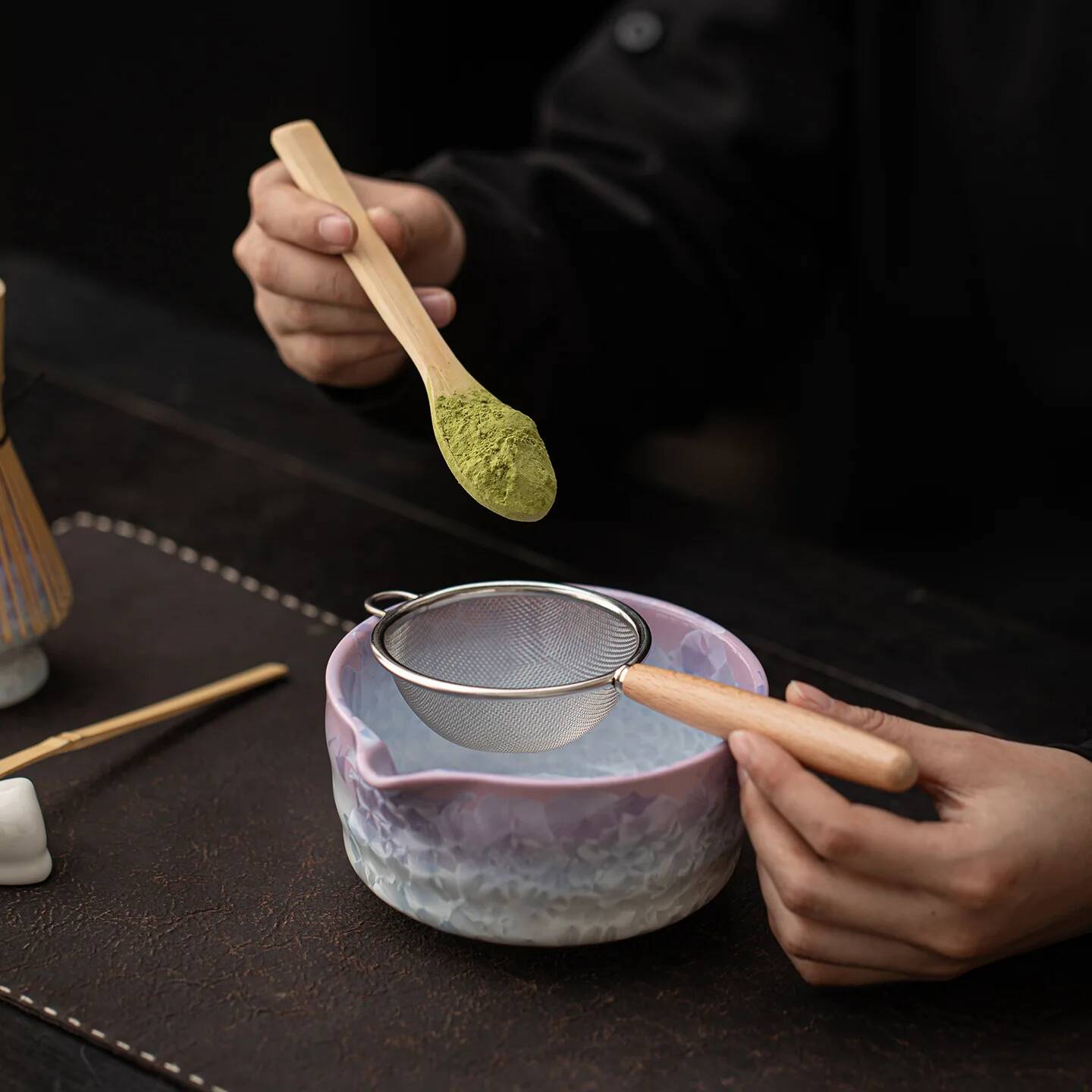 Matcha Whisk Set - 4/8個入り 2026年新作 クリスタルアイスフラワー抹茶セット、陶器の茶碗と茶筅のギフトセット、茶道初心者セット、プレミアム茶器セット