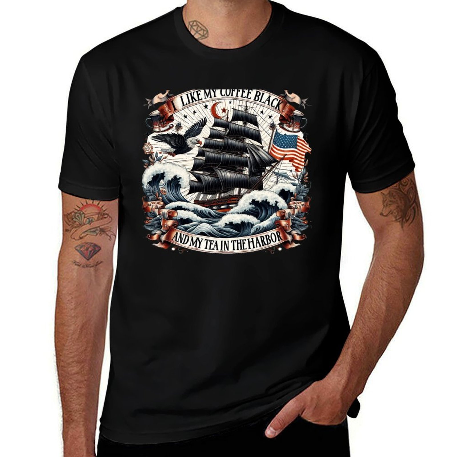 Coffee Tea Quotes Short - 面白い歴史の引用句「私は黒いコーヒーが好きで、港の紅茶も好き」Tシャツ エッセンシャルソリッドカラーTシャツ