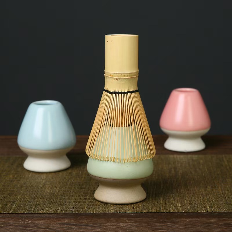 抹茶茶筅ホルダー セラミックホルダー 竹製抹茶茶筅用 抹茶茶 - Matcha Whisk Set のレビューと価格