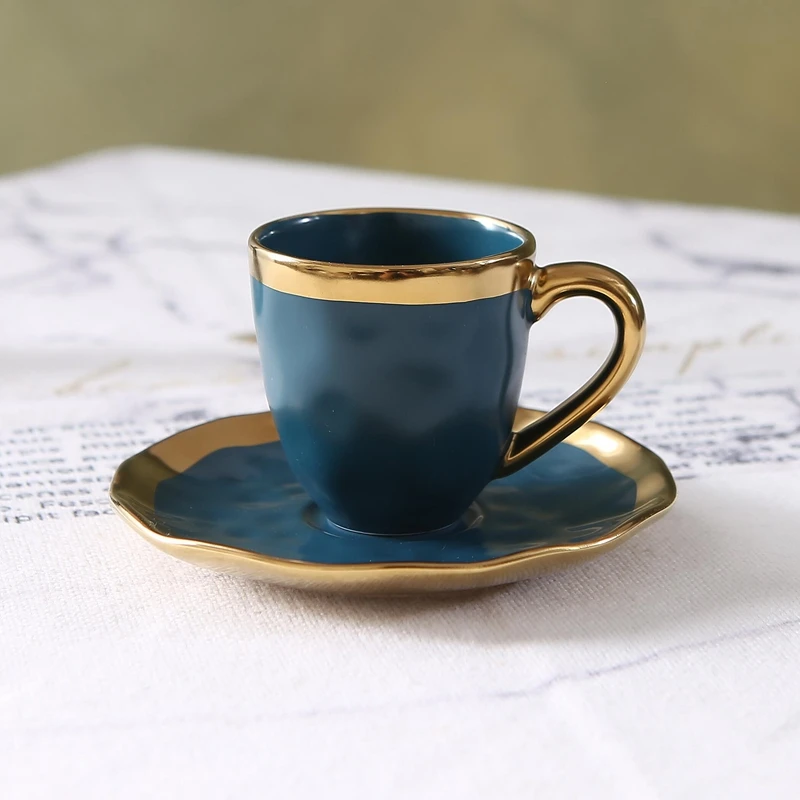 イタリアンカラー釉薬セラミック製小型コーヒーカップ＆プレート - Coffee Tea Games のレビューと価格